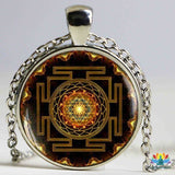 Collier sacré Sri Yantra Univers